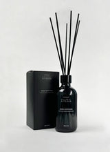 Load image into Gallery viewer, Surmanti Reed Diffuser - Persian Lime & Lemongrass - Large Rooms 200ml - Natural Kitchen